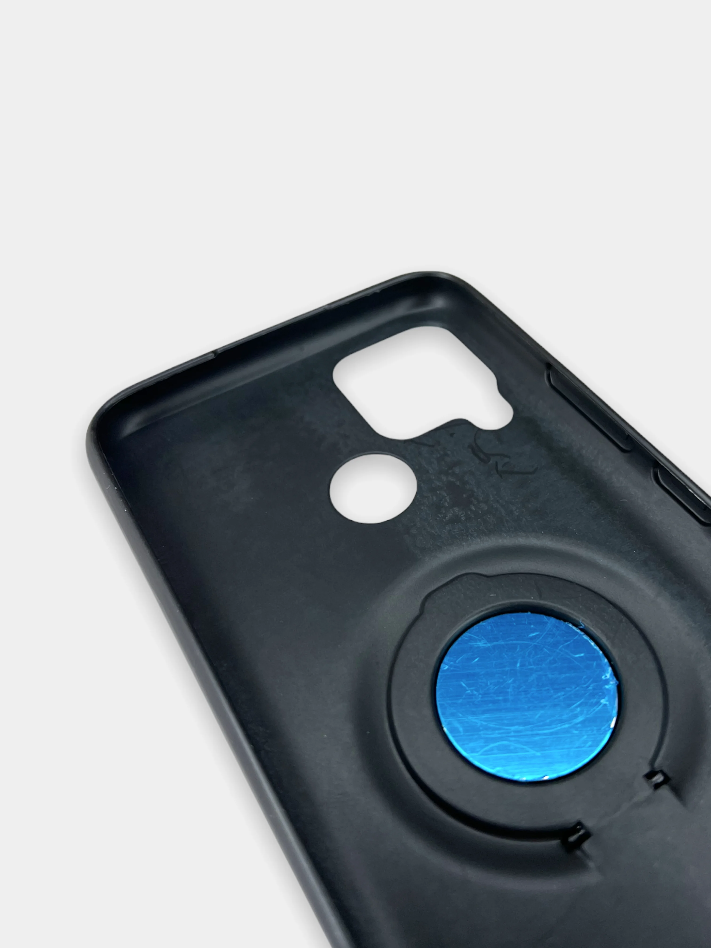 Черный чехол Realme C15 Реалми С15 силиконовый магнитный с кольцом iFace
