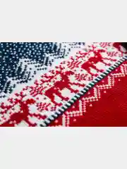 Красный свитер с оленями новогодний. Унисекс. WORLD WOOLLY