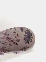 Зеленый новогодняя декоративная наклейка на окно многоразовая со светящимся слоем 21*29,7 см