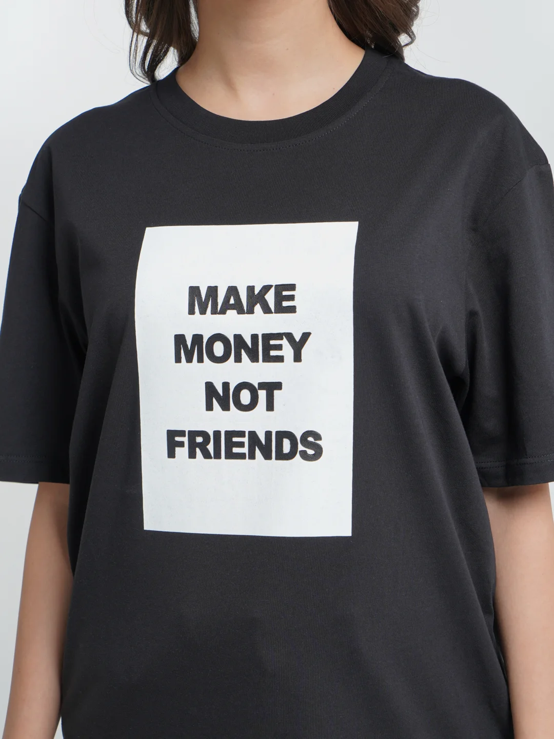 Черный футболка Make money not friends 21, черный цвет