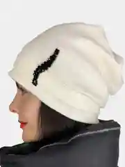 Шапка женская трикотажная