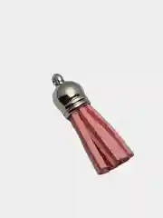 Розовый кисточки замшевые с серебряным колпачком, 3,8 см