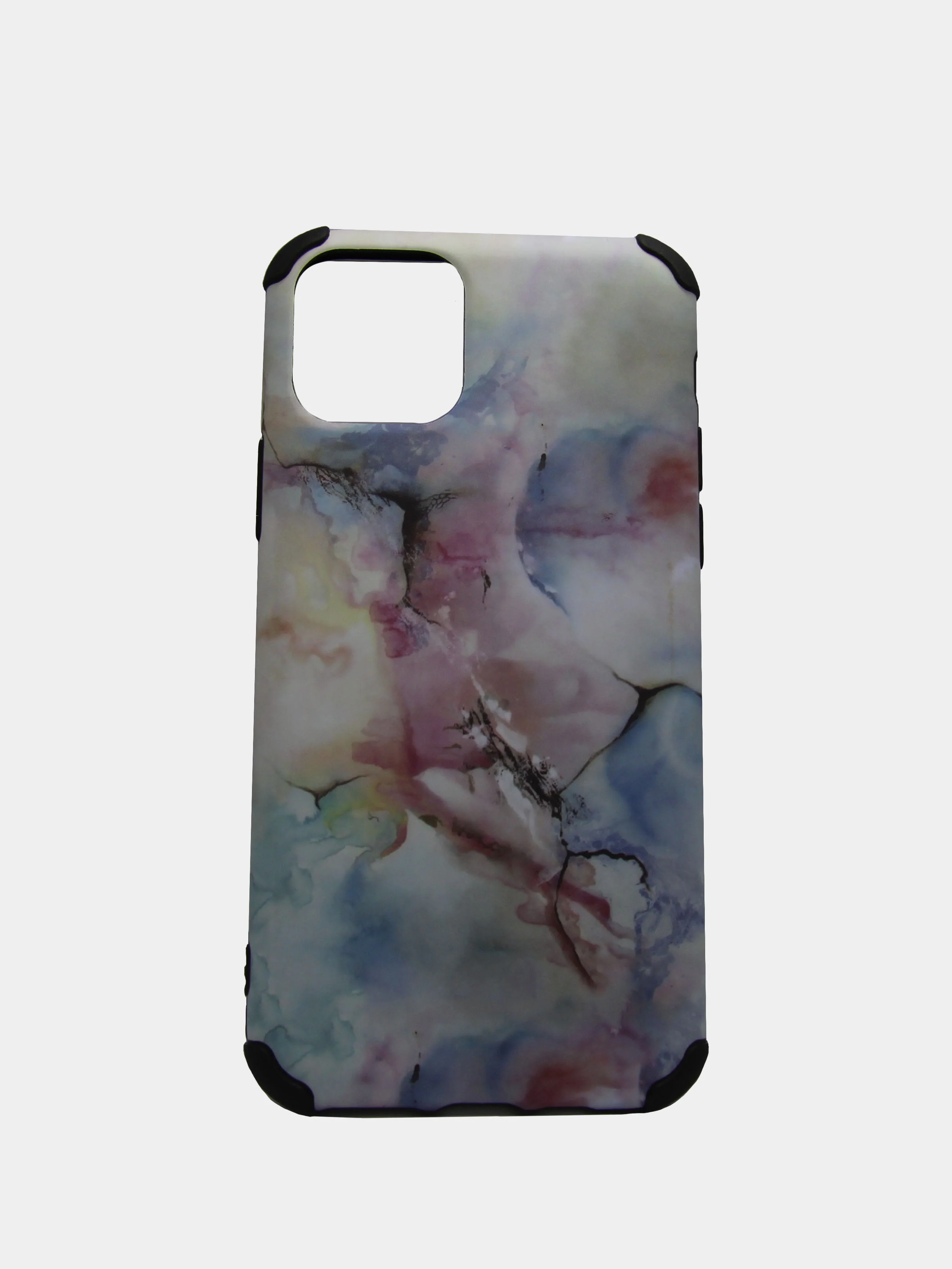 Вишнёвый чехол на iPhone 11