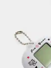 Белый виртуальный электронный питомец игрушка Тамагочи / Tamagotchi / разные цвета. (сердечко)