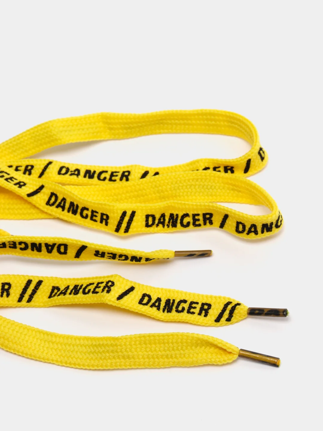 Шнурки Danger, жёлтые, 110 х 1 см