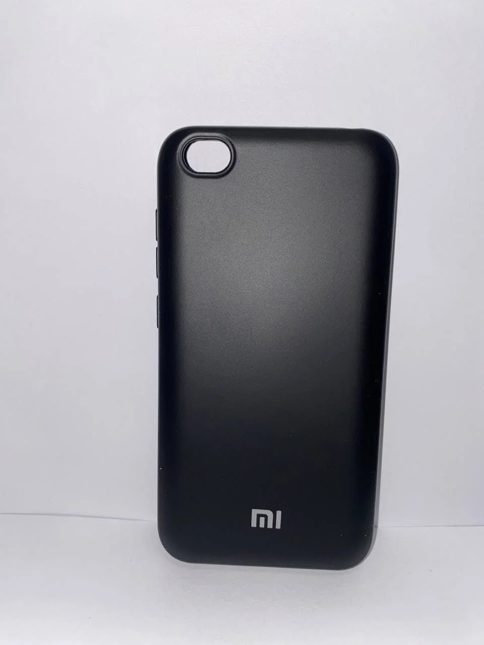 Черный защитный силиконовый чехол Silikone Cover XIAOMI REDMI GO