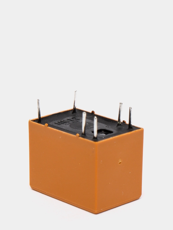 Реле 4100H VDC (842) 3A (HK4100F-DC12V-SHG)
