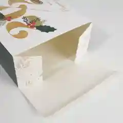 Белый коробка складная Новогодняя, 22 х 30 х 10 см
