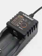 LiitoKala Lii-100 зарядное устройство для аккумуляторов 18650,26500, AAA,AA