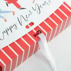 Красный складная коробка подарочная Happy NY, 20 х 18 х 5 см