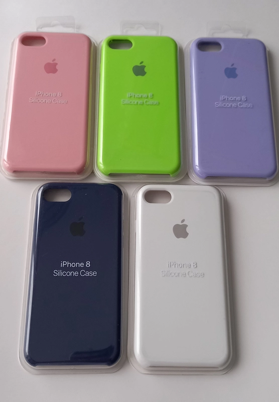 Чехол iPhone 8 Silicone Case