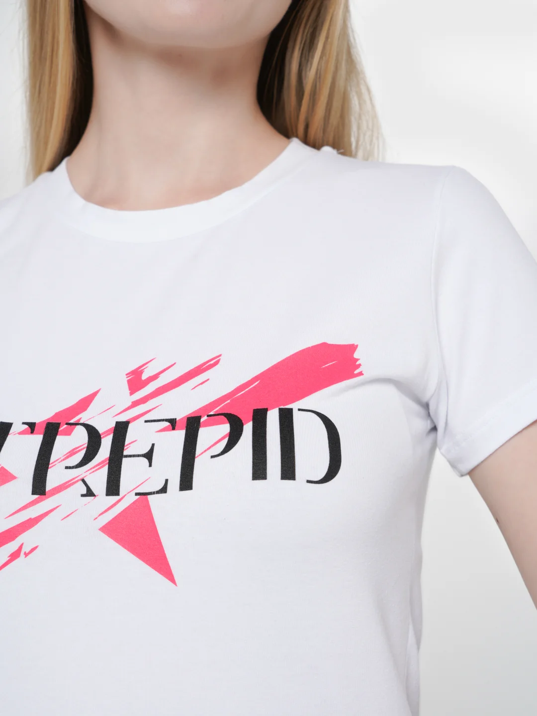 Белый футболка INTREPID Белый
