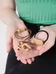 Бежевый резинки набор