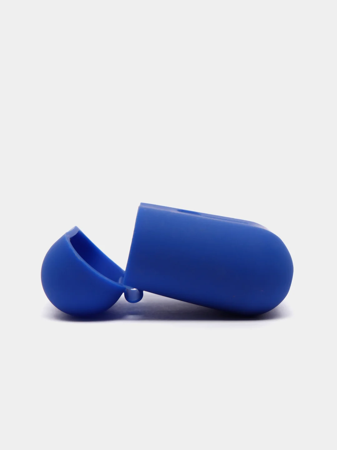 Синий чехол для беспроводных наушников - бокса Airpods