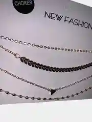 Чокер из 4 отдельных цепочек золотого и серебряного цвета