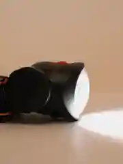Фонарь налобный аккумуляторный с USB зарядкой
