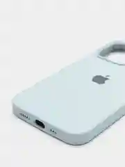 Светло-синий чехол Silicone Case для iPhone 13 Pro с закрытым низом