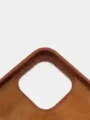 Коричневый чехол Silicone Case для iPhone 13 Pro с закрытым низом