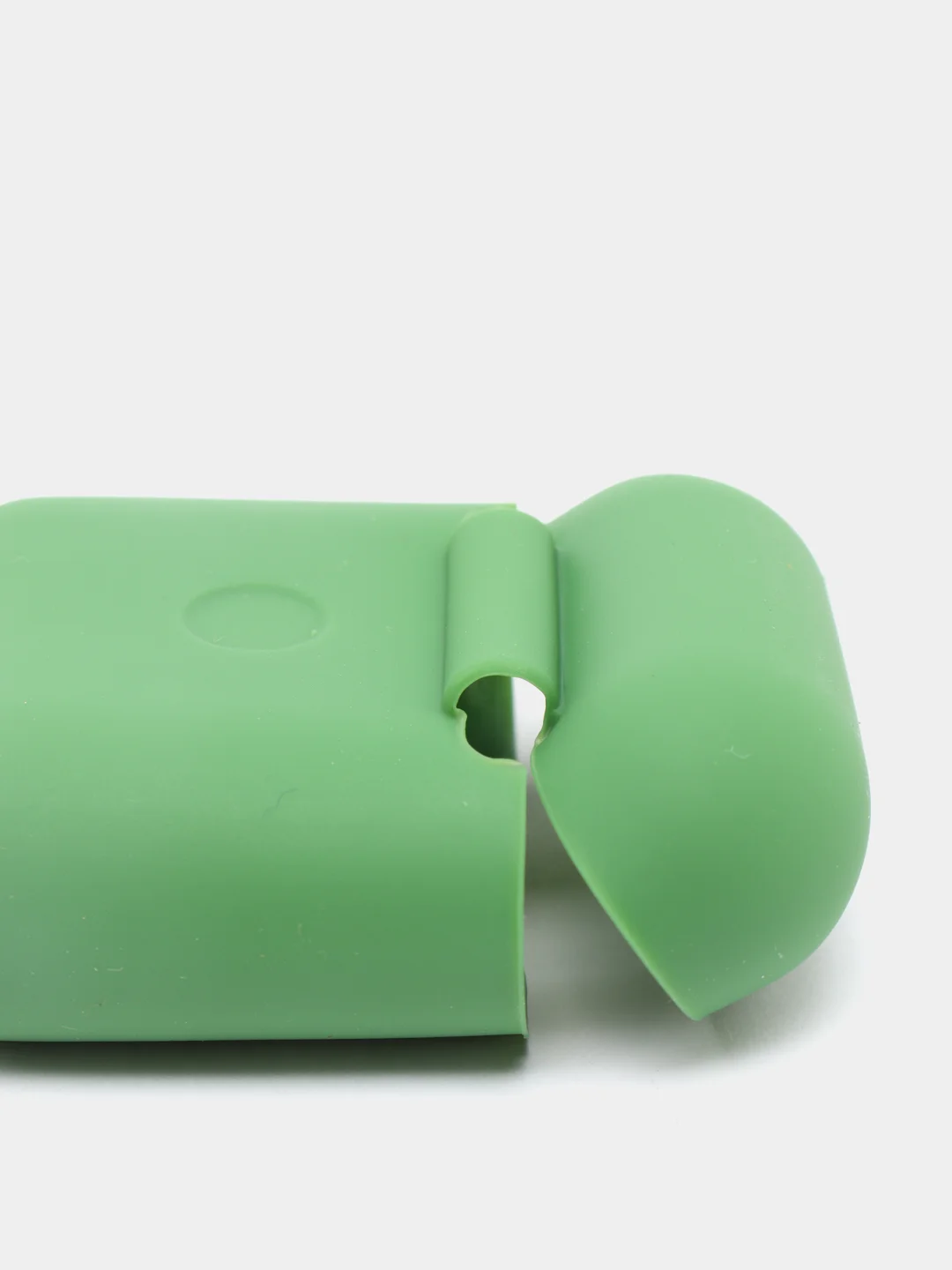 Зеленый чехол для наушников Airpods 2