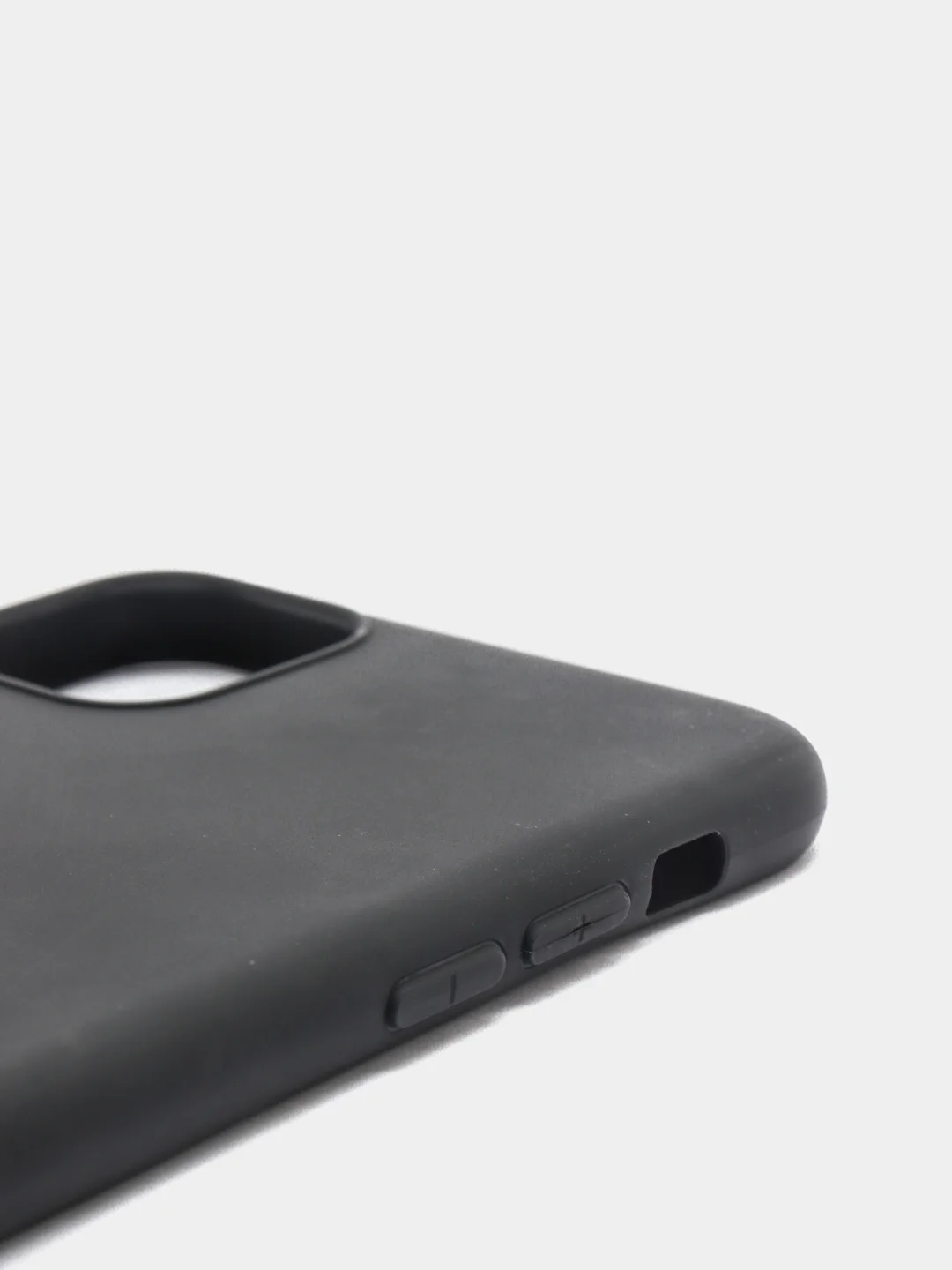 Черный ультратонкий матовый чехол для iPhone
