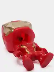 Фигурка в виде героев Marvel