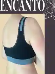Черный топ спортивный для фитнеса со съемными чашками