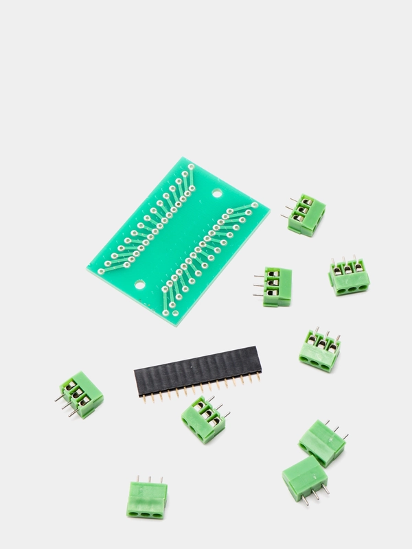 Отладочная плата Arduino Nano IO Shield (клеммники не припаяны)
