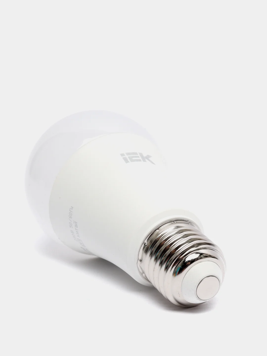 Лампа светодиодная ECO А60 шар  230В Е27 IEK