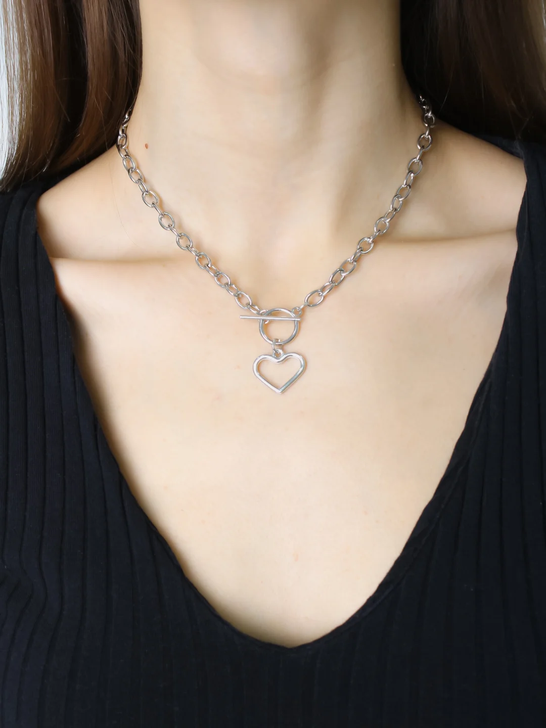 Цепочка на шею с сердцем, чокер с подвеской Heart