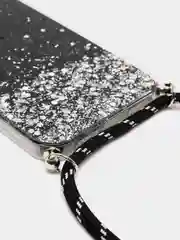 Черный чехол на iphone 12 promax на шнурке