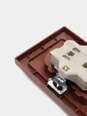 Коричневый розетка двойная с заземлением скрытой установки 16А 250В Intro Plano