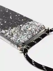 Черный чехол на iphone 11 pro на шнурке