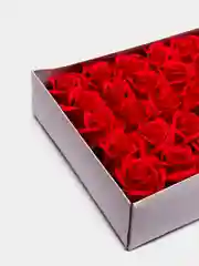 Красный мыльные розы цвета Шоколад, 50 штук