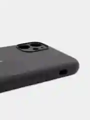 Черный чехол силиконовый с защитой камеры для iPhone 11/12/12Pro/12ProMax/13/13Pro/13ProMax