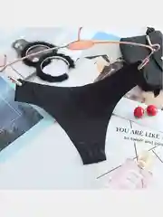 Черный бесшовные женские трусы, стринги