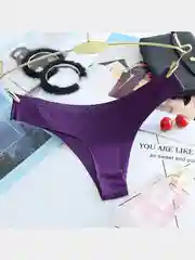 Фиолетовый бесшовные женские трусы, стринги