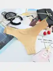 Бежевый бесшовные женские трусы, стринги