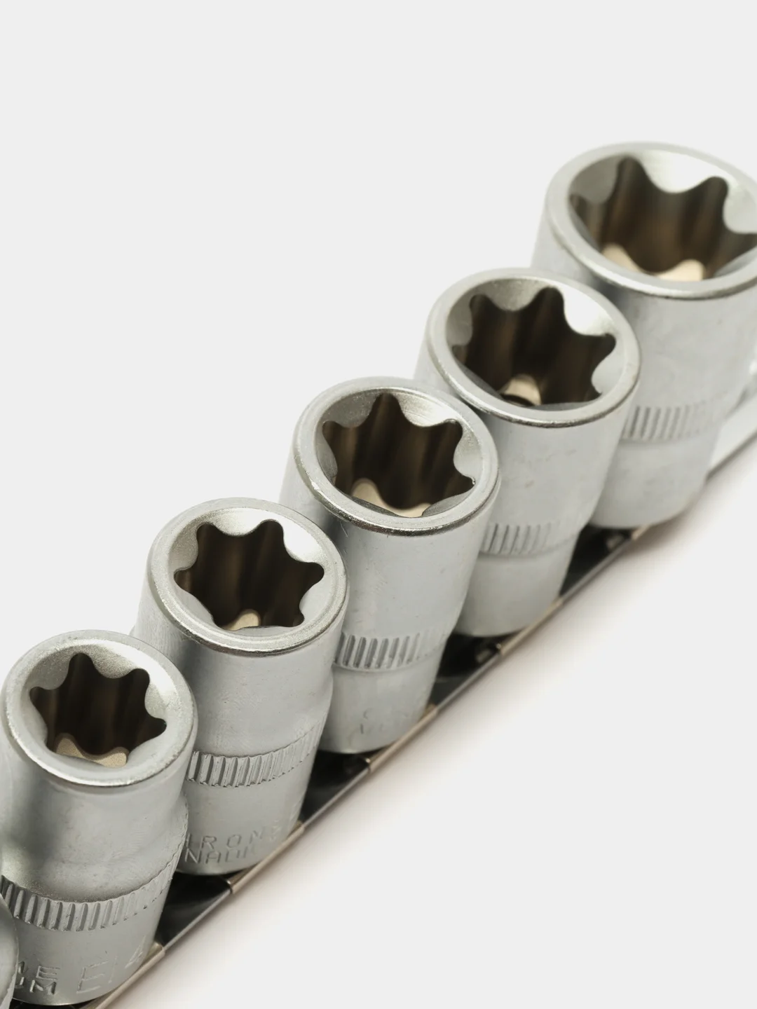 ЕРМАК Набор головок, 8 предм., "TORX" 1/2" E10-E11-E12-E14-E16-E18-E20-E24