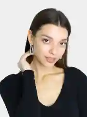 Серьги подвески треугольные Medeya