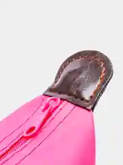 Розовый косметичка