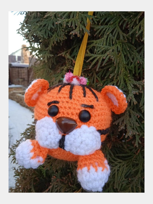 Вязаные  игрушки Тигренок
