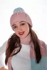 Пудровый комплект: вязаные шапка и шарф МАРИЯ