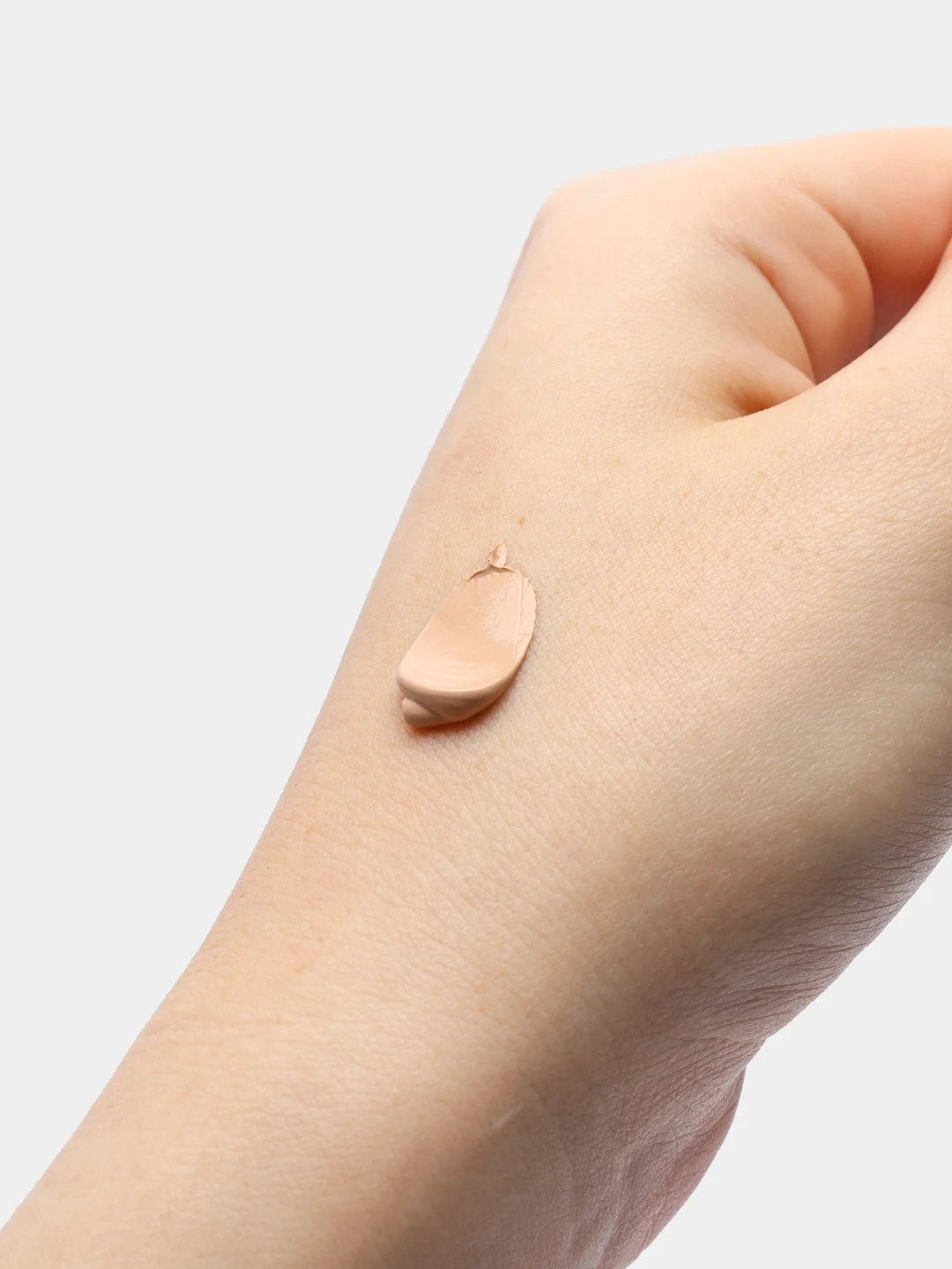 Eveline Cosmetics Тональный крем Кашемир Эффект тон Светлый Бежевый, 40 мл