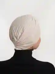 Бежевый чалма