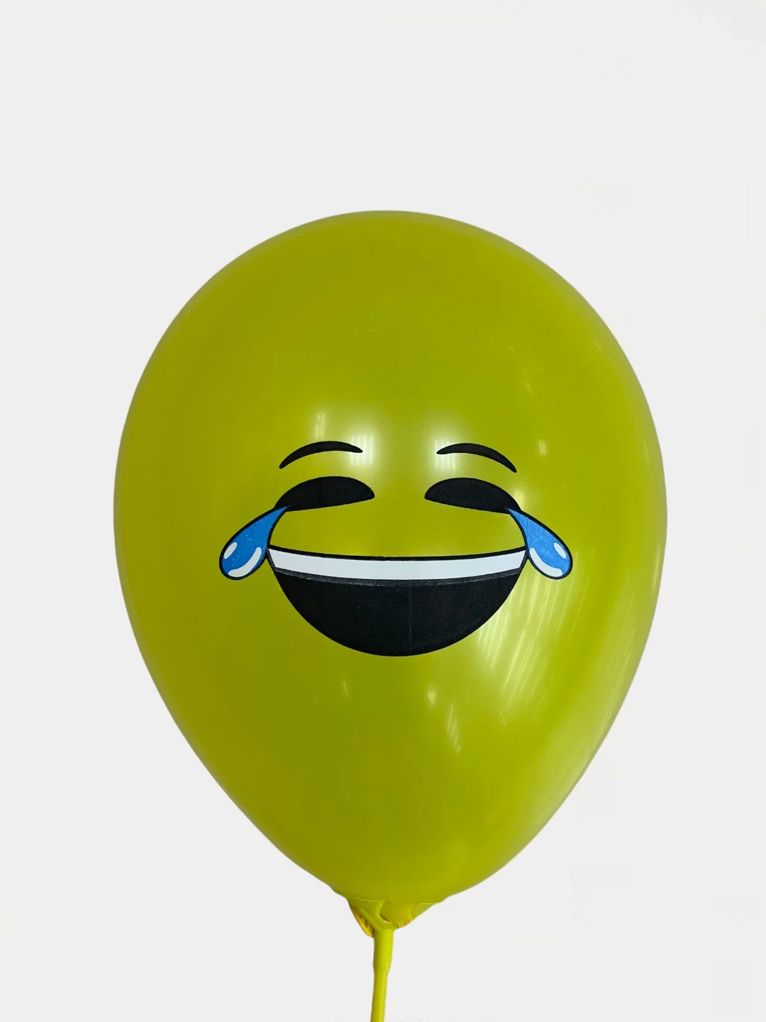 Золотой воздушный шар