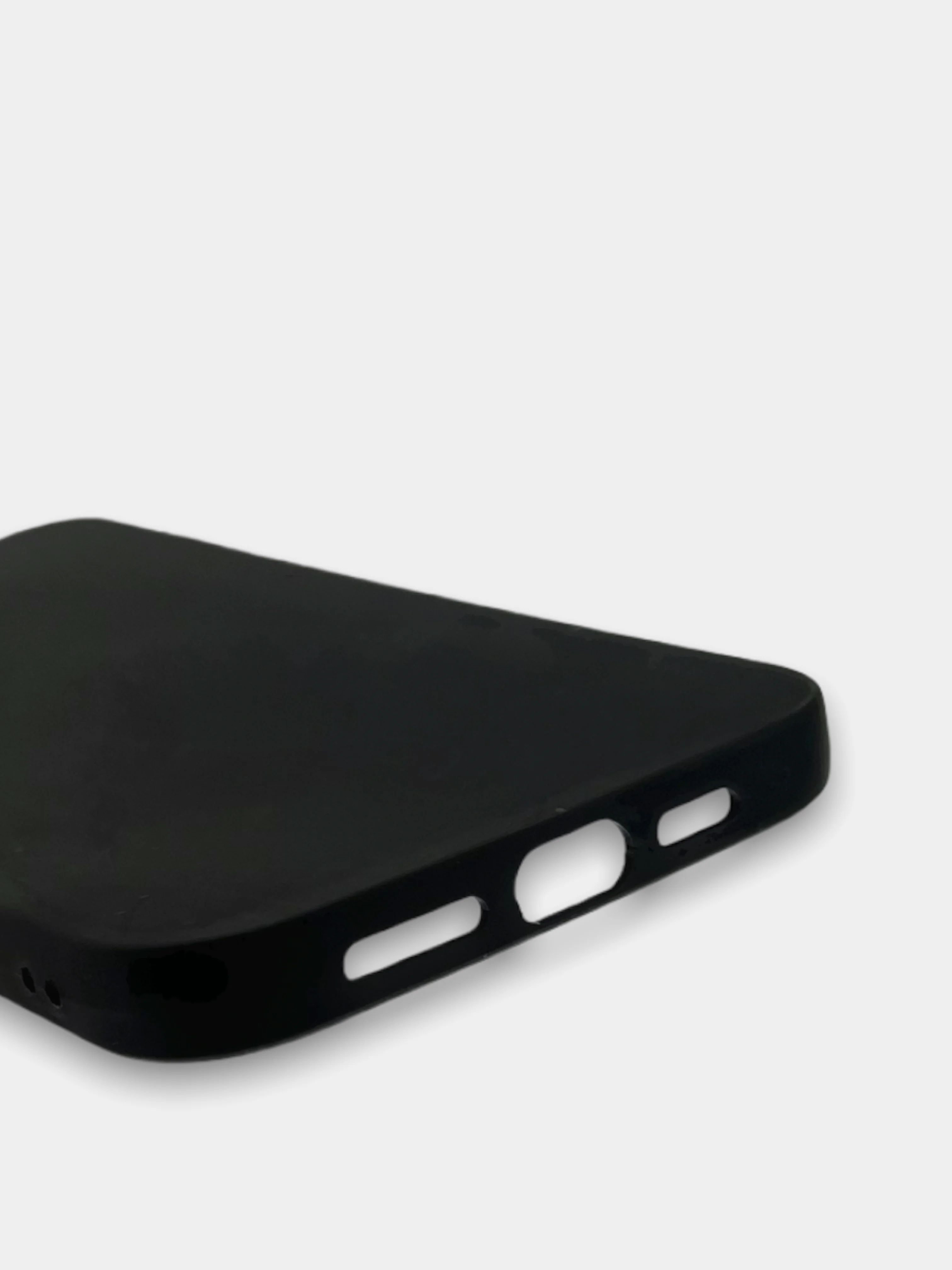 Чехол черный силиконовый iPhone 13, 13 Pro, 13 Pro Max, 13 mini