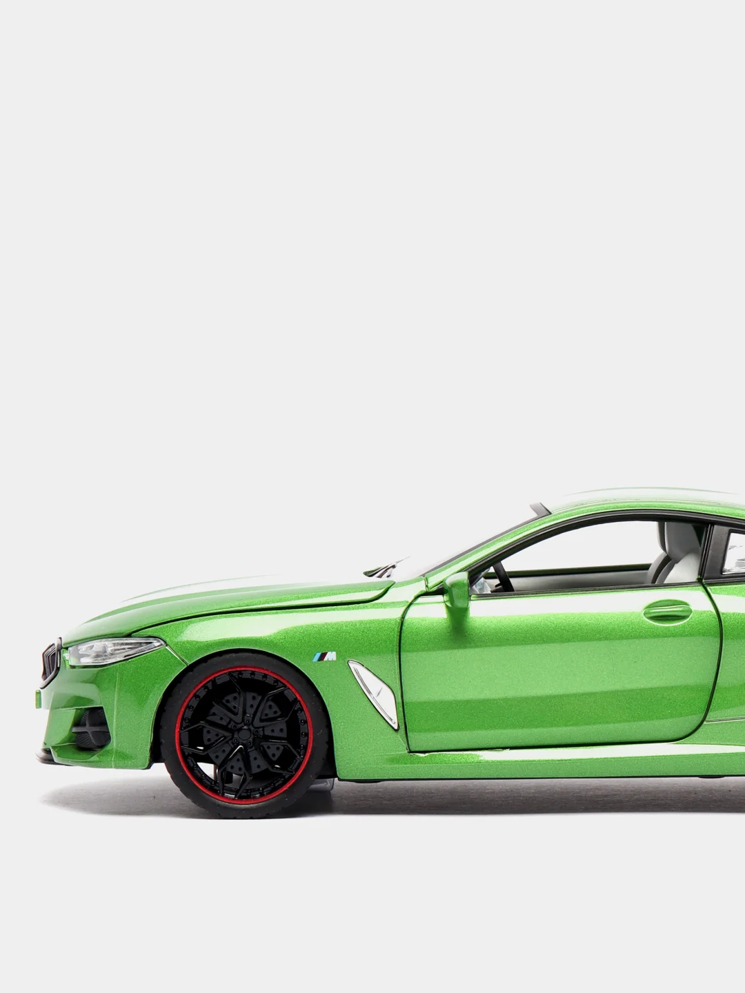 Лайм металлическая машина BMW M8 53522-21A