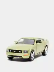 Зеленый металлическая машинка 1:38 Ford Mustang GT 2006 KT5091D