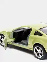 Желтый металлическая машинка 1:38 Ford Mustang GT 2006 KT5091D