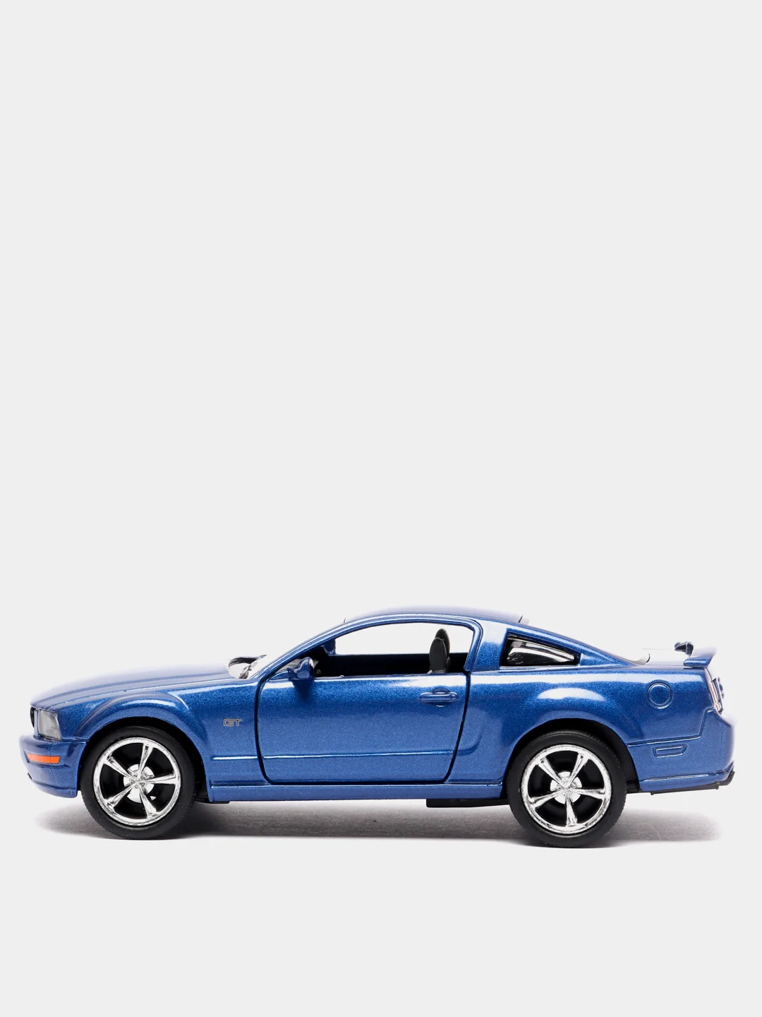 Синий металлическая машинка 1:38 Ford Mustang GT 2006 KT5091D